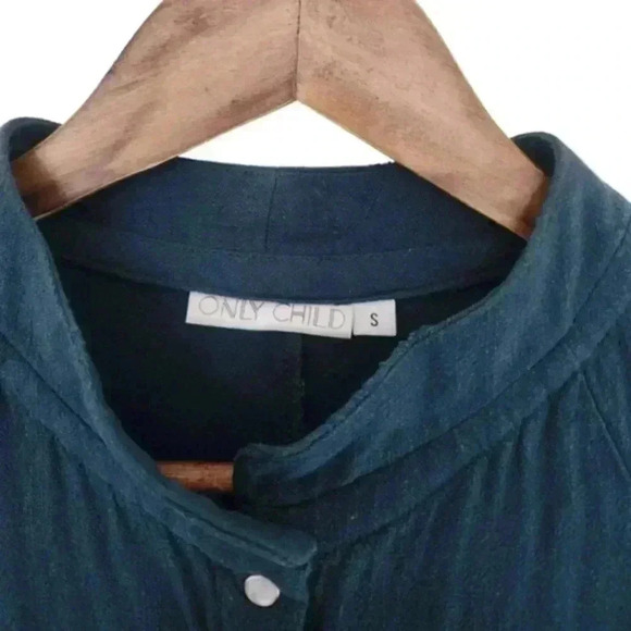 Only Child Clothing Snap-Front Lake Top Dark Green Silk Blend Women's size Small - Picture 5 of 8